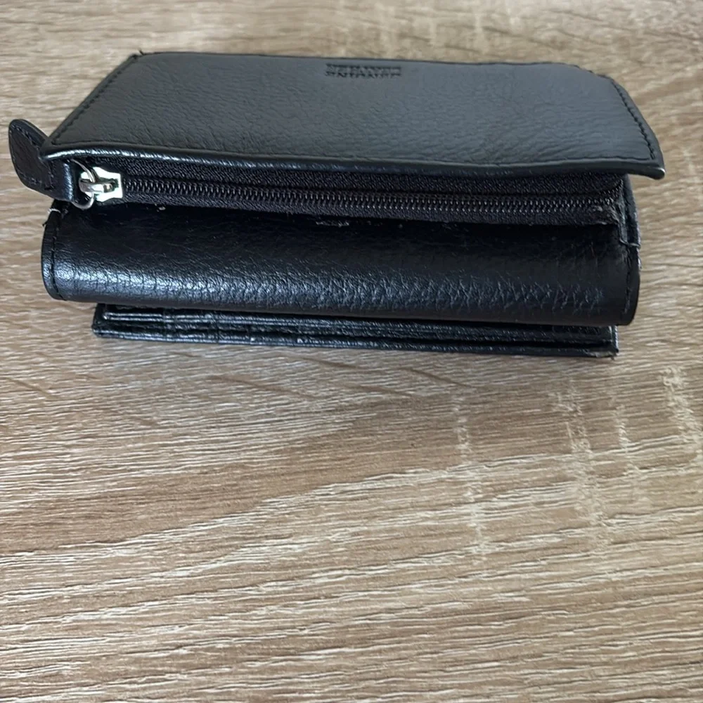 Leather Black Trifold Wallet
